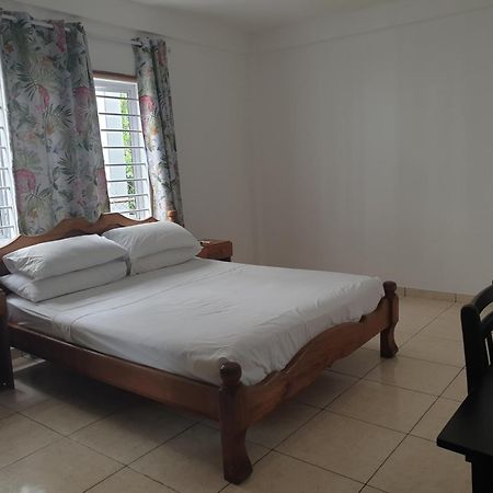 Palmont Commercial Self-Catering Apartments - Beau Vallon Beau Vallon  Exteriör bild