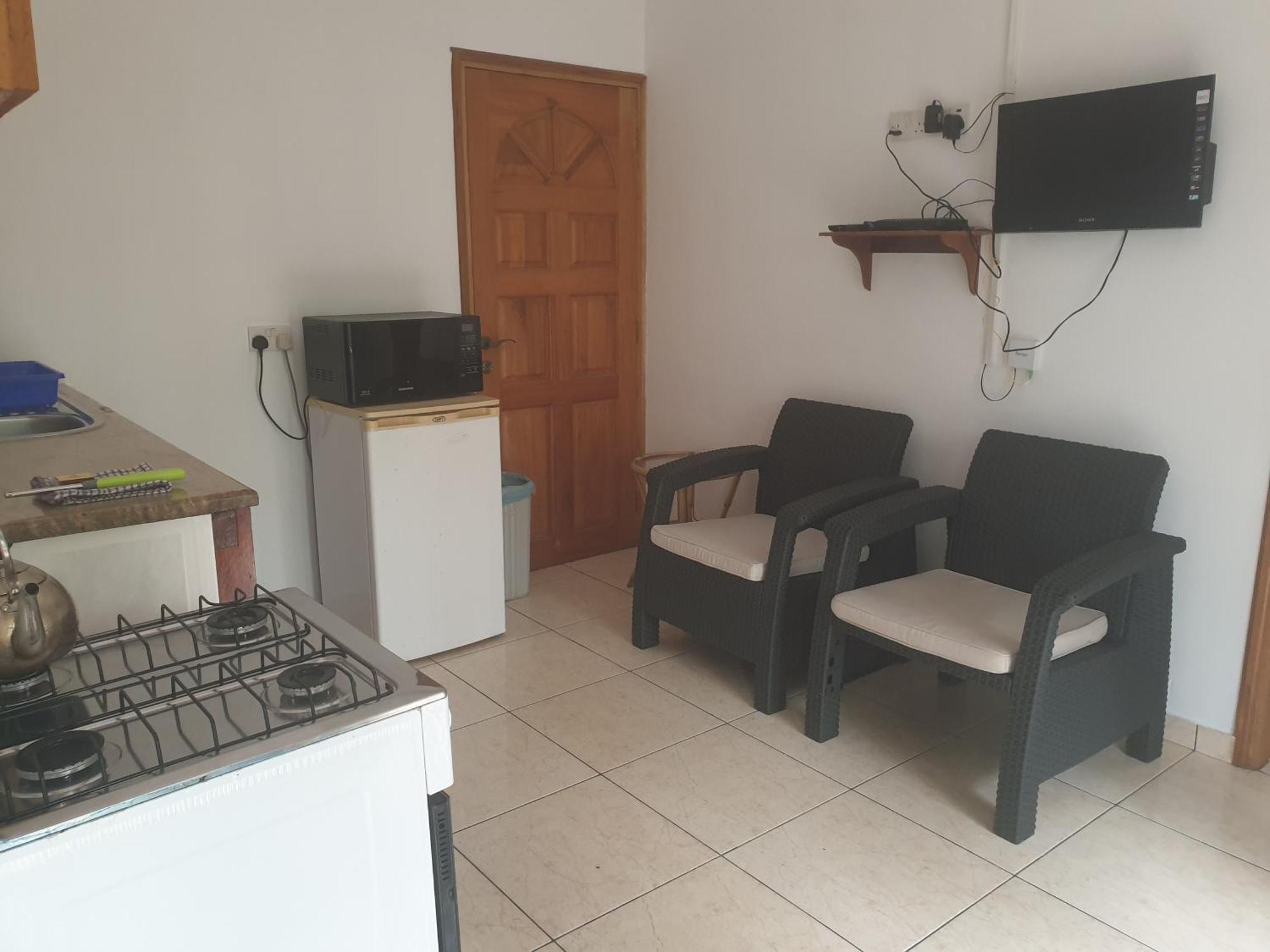 Palmont Commercial Self-Catering Apartments - Beau Vallon Beau Vallon  Exteriör bild